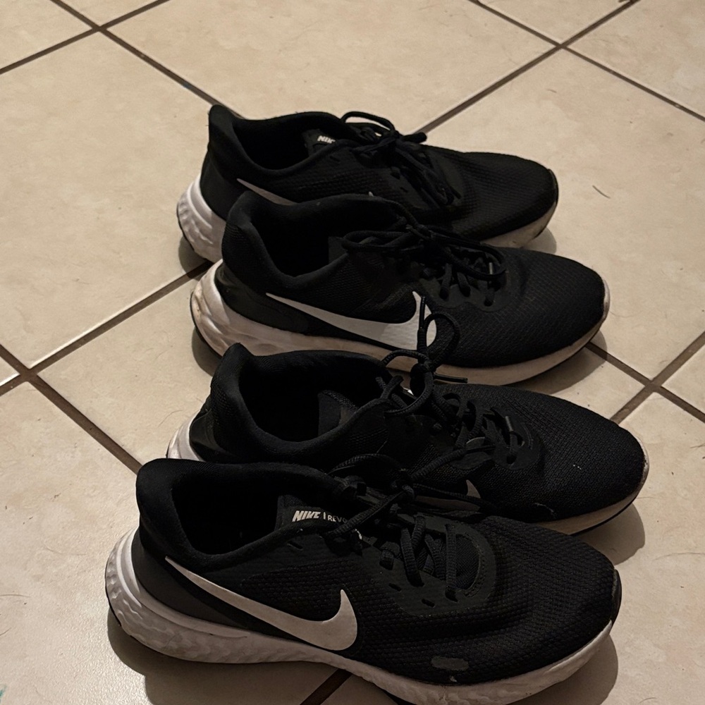 Nike Black and White Athletic Sneakers